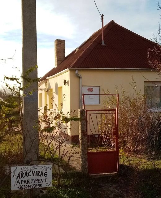 Akácvirág Vendégház Ács Vaspuszta