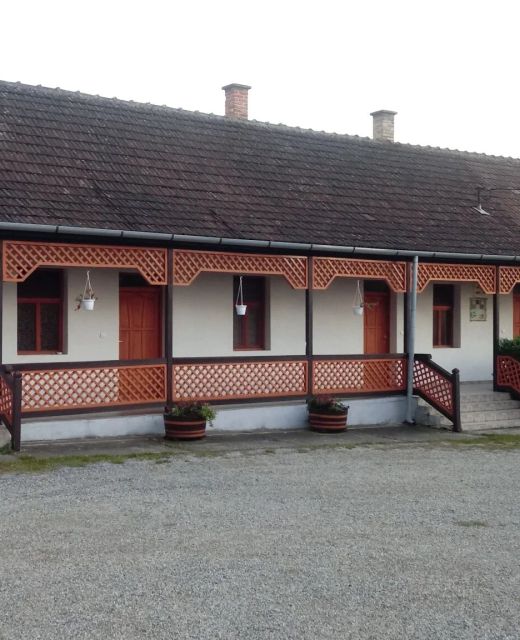 Kőbérc Panzió Üdülőházak Kemping és Étterem Bózsva