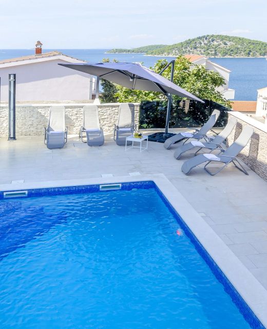 Apartments Katic Razanj