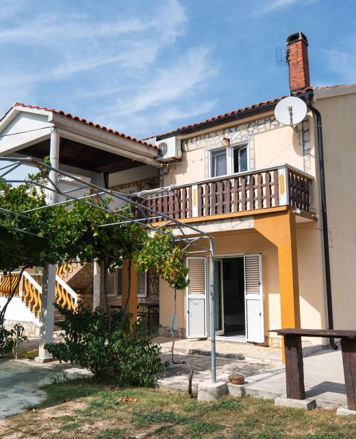 Apartments Sonja Privlaka