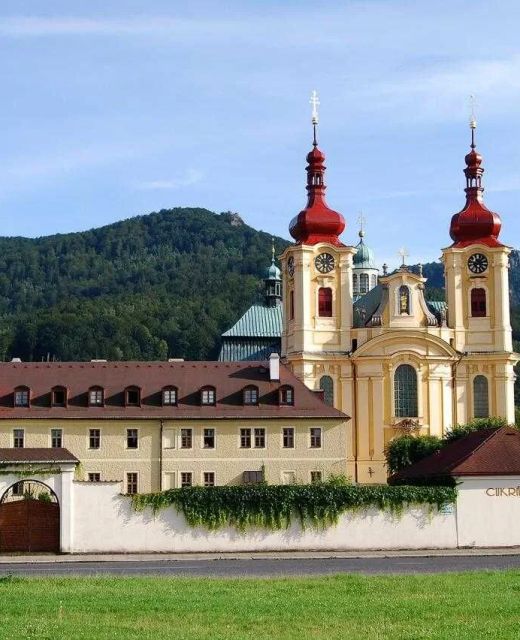 Klášter Hejnice - vzdělávací, konferenční a poutní dům