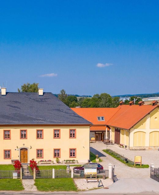 PENZION NA FAŘE Dubenec
