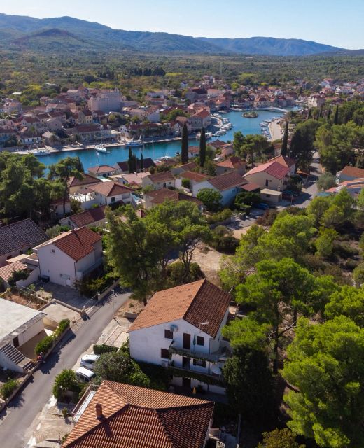 Apartments Iskra Vrboska