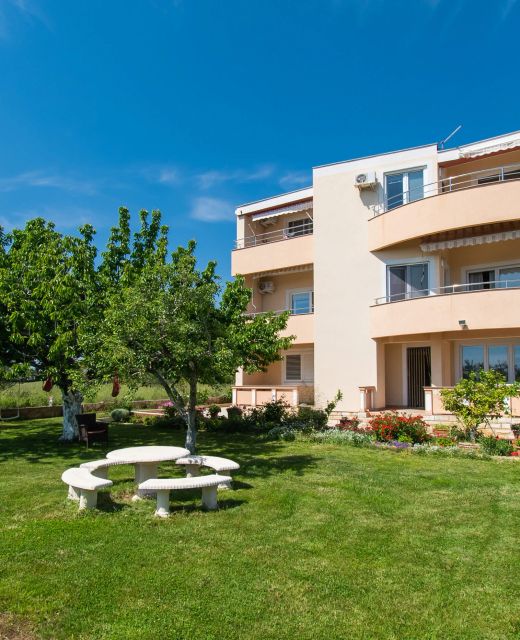 Apartments Štefa Privlaka