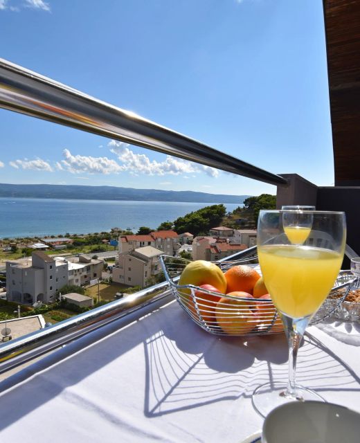 Apartments Ana Omis