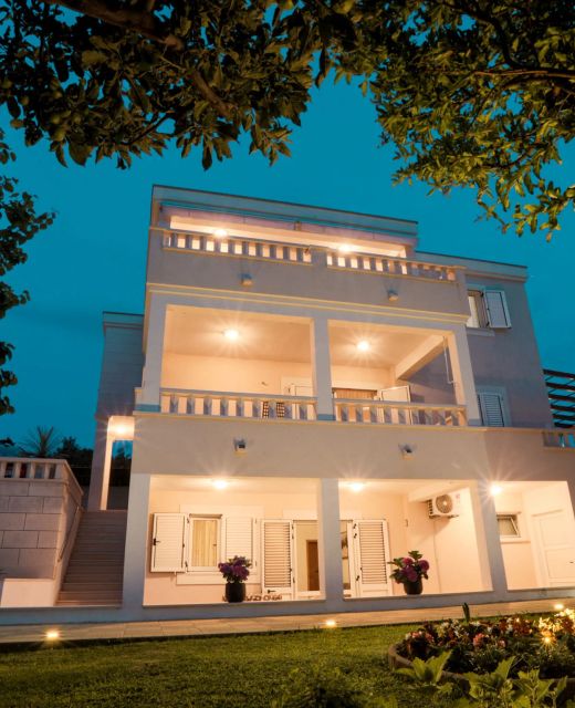 Apartments Nevenka Razanj