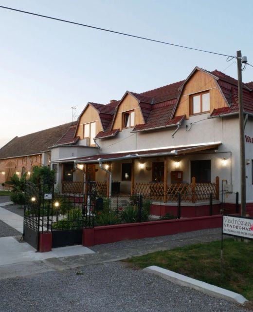 Vadrózsa Vendégház Botykapeterd