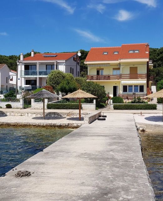 Apartments By The Sea Brgulje, Molat - 16217 Brgulje