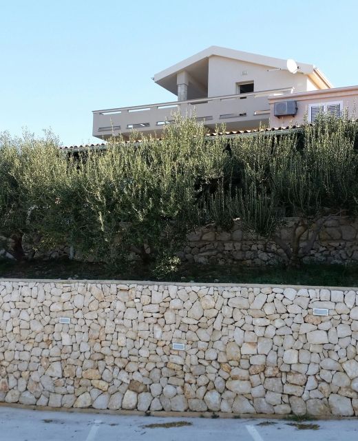 Apartments With Parking Space Kolan, Pag - 16482 Kolan