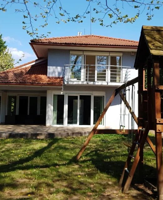 Megtart-lak Villa Balatonszárszó