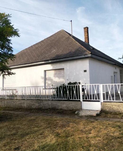 Dancz Home Apartman Dég