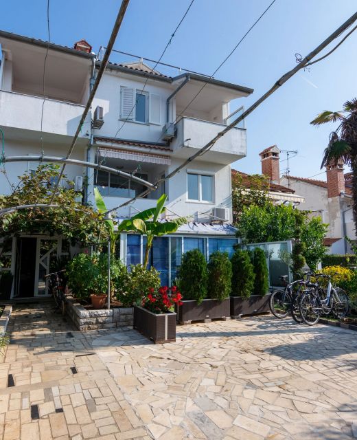 Apartments With WiFi Rovinj - 2243