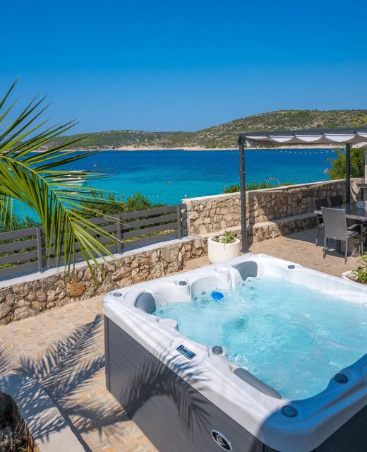 Beachfront Family-friendly House With Hot Tub Kanica, Rogoznica - 16304 Kanica