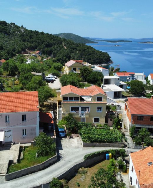 Apartments With Parking Space Sali, Dugi Otok - 16324 Sali