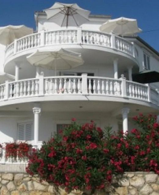 Apartments With Parking Space Barbat, Rab - 16816 Barbat