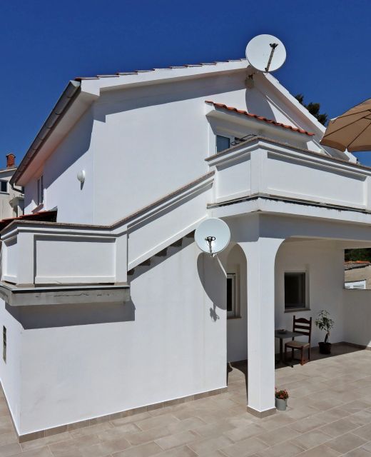Apartments With Parking Space Suha Punta, Rab - 17239 Suha Punta
