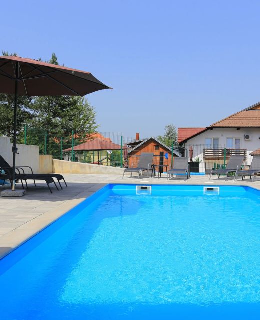 Family-friendly Apartments With Swimming Pool Grabovac, Plitvice - 17532 Grabovac