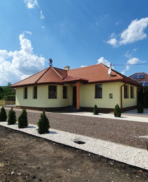 Elringat-lak Apartman Demjén