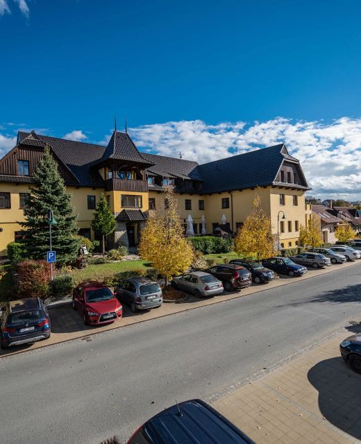 Valašský hotel a Pivní lázně OGAR Pozlovice