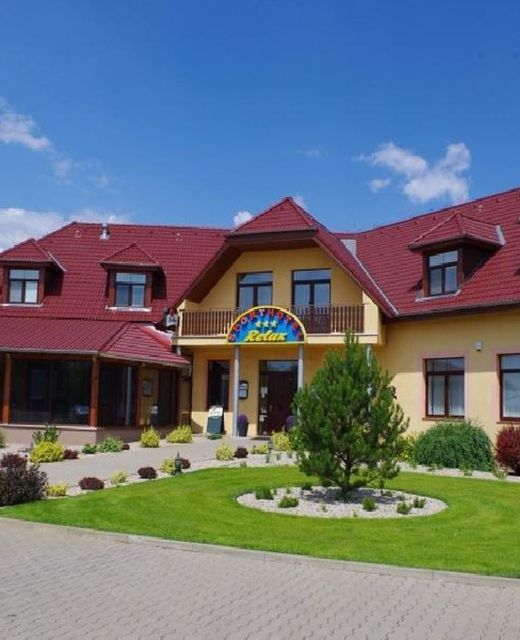 SPORTHOTEL RELAX Veletov