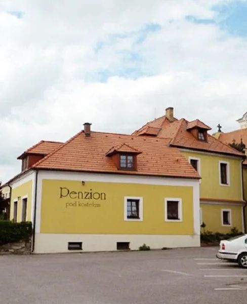 Pod kostelem Týn nad Vltavou