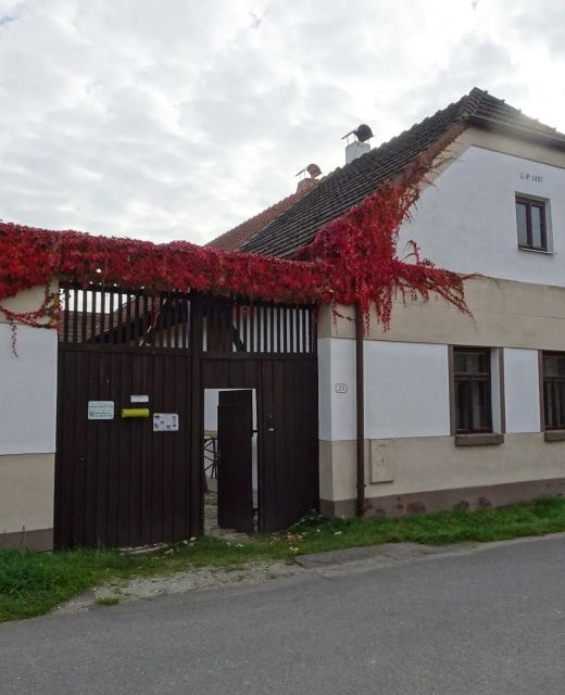 Chalupa U Hovorků Vlkov