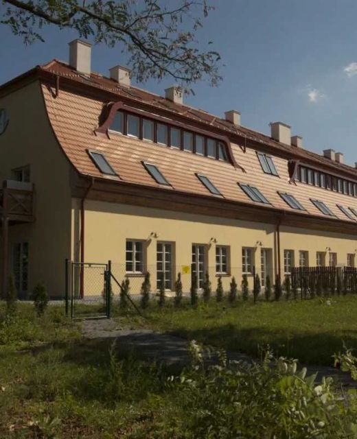 Royal Wellness & Apartmány Dobříš