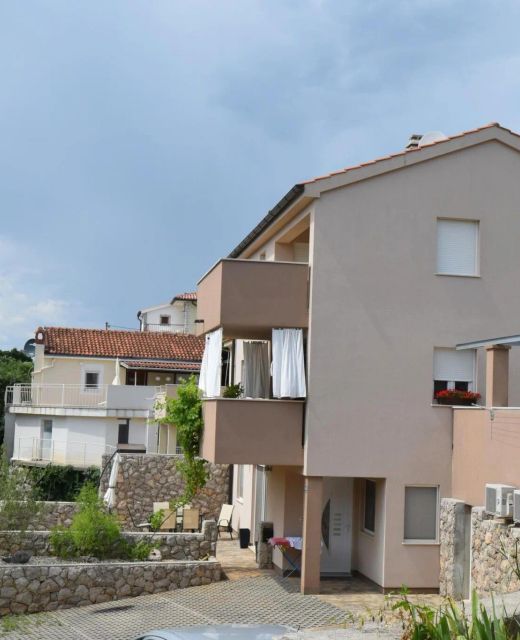 Apartment Nevena Omišalj