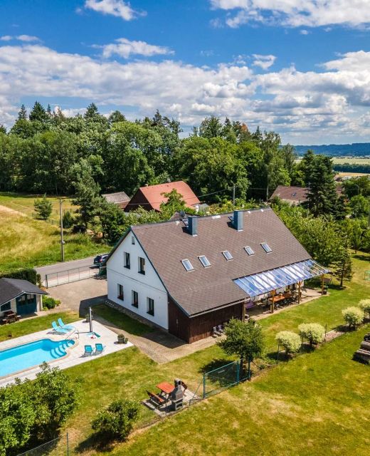 Vila Les Království Nemojov