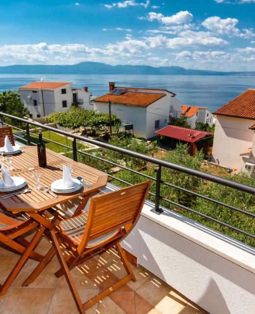 Apartments Karabaic Njivice Krk