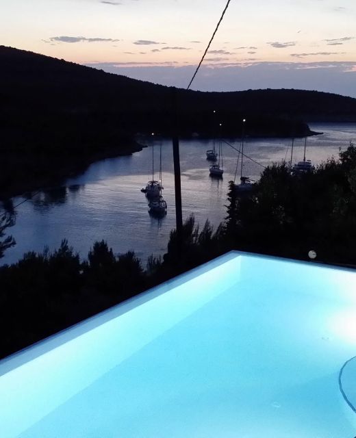 Seaside Family Friendly House With A Swimming Pool Cove Pribinja, Hvar - 15324 Pribinja