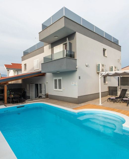 Seaside Family Friendly House With A Swimming Pool Slatine, Čiovo - 17847 Slatine