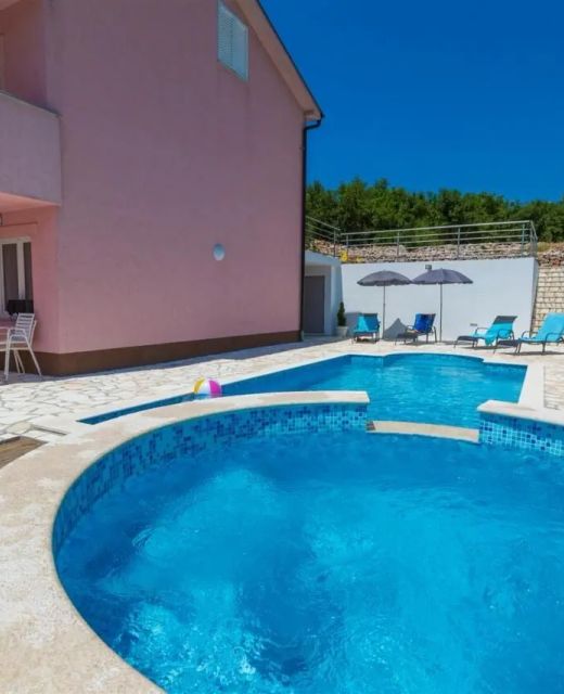 Apartmani Cosic Klenovica