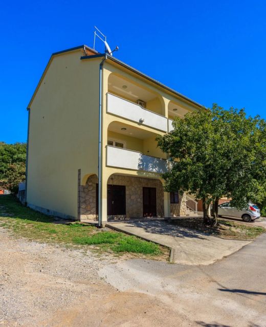 Apartmani Petak 1,2 Dramalj