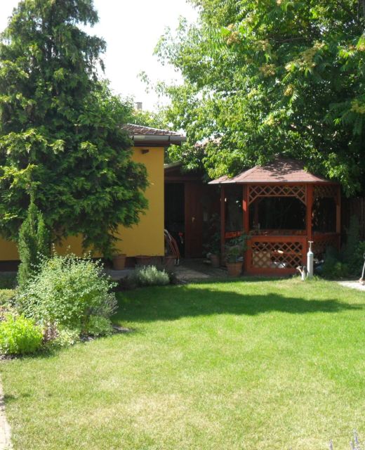 Újkisház Vendégház Budapest