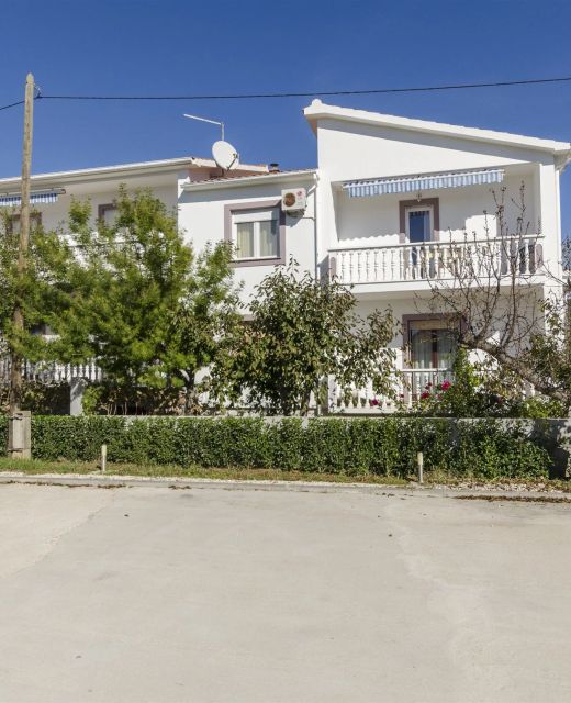 Apartments Verica Sukosan