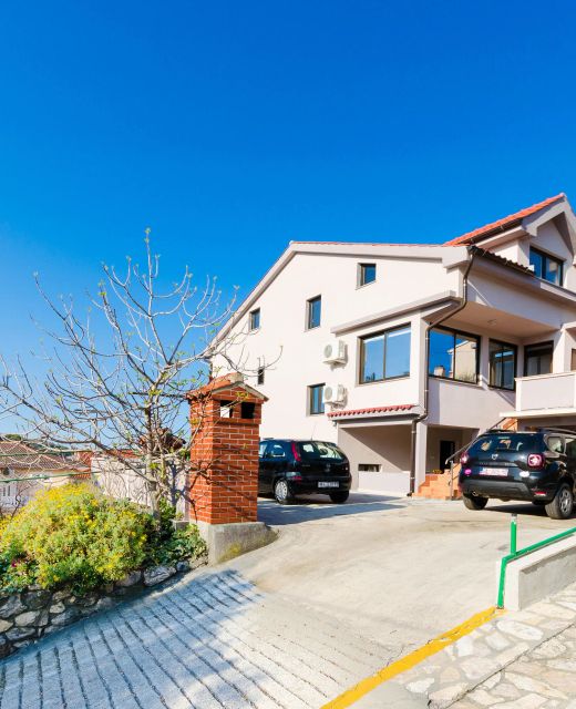 Apartment Renata Palit