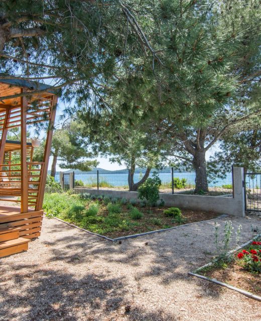 Mobile home Safir Biograd