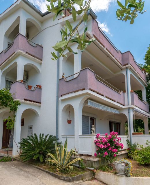 Apartment Marija Palit
