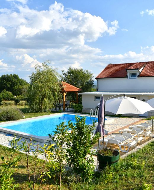 Villa Manuela Hrvace