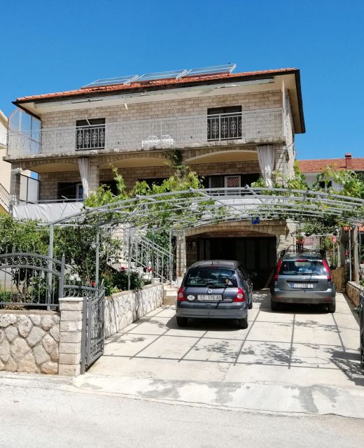 Apartments Emmas studio Stari Grad