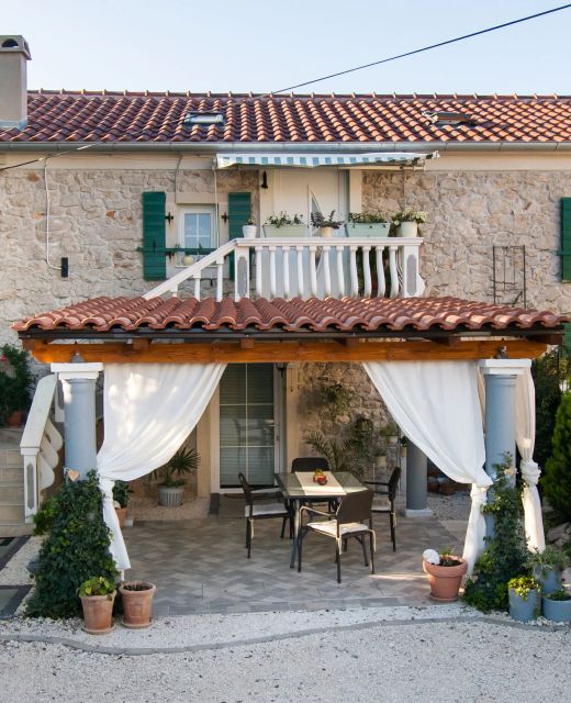 Apartment Kameni dvori Nin