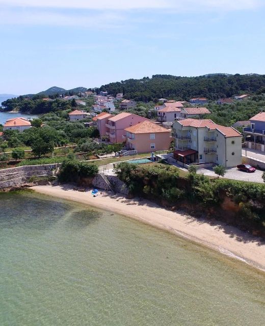 Apartments Vista Tkon