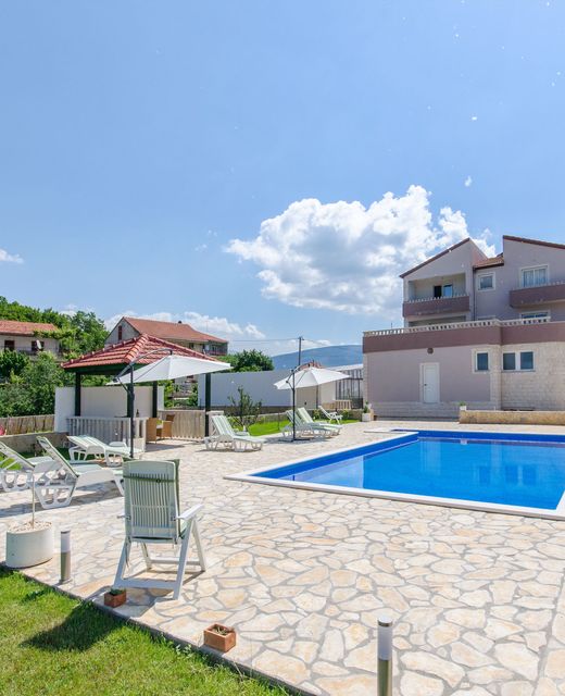 Villa Ana Umljanovic