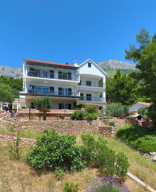 Apartments Redstone luxury apartments Sv. Nedjelja