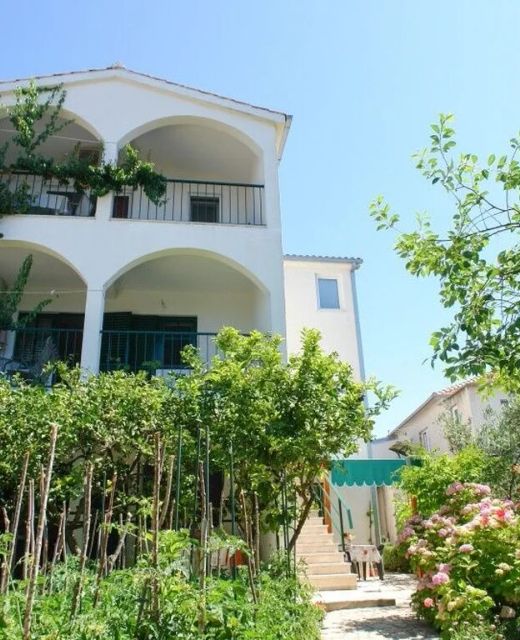 Apartments Plavica Rogoznica