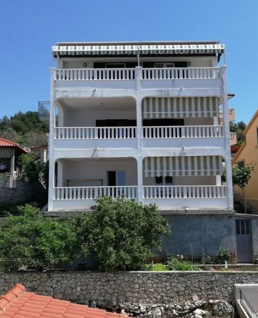 Apartments Lucija Ražanj