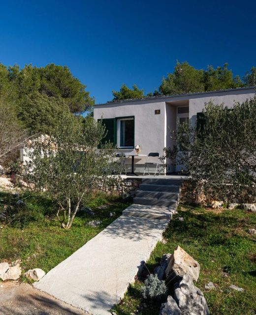 Holiday Home Olive Eden Milna