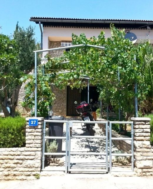 Apartments Camelia Maslenica