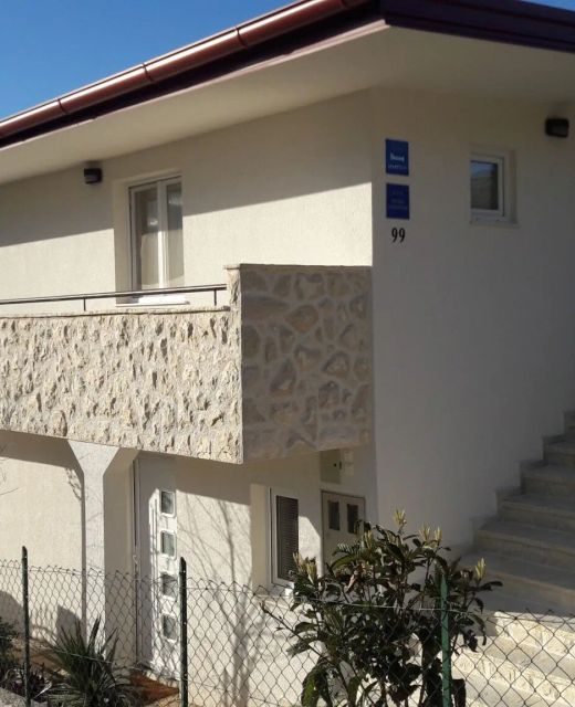 Aparmani Stela Gornji Karin